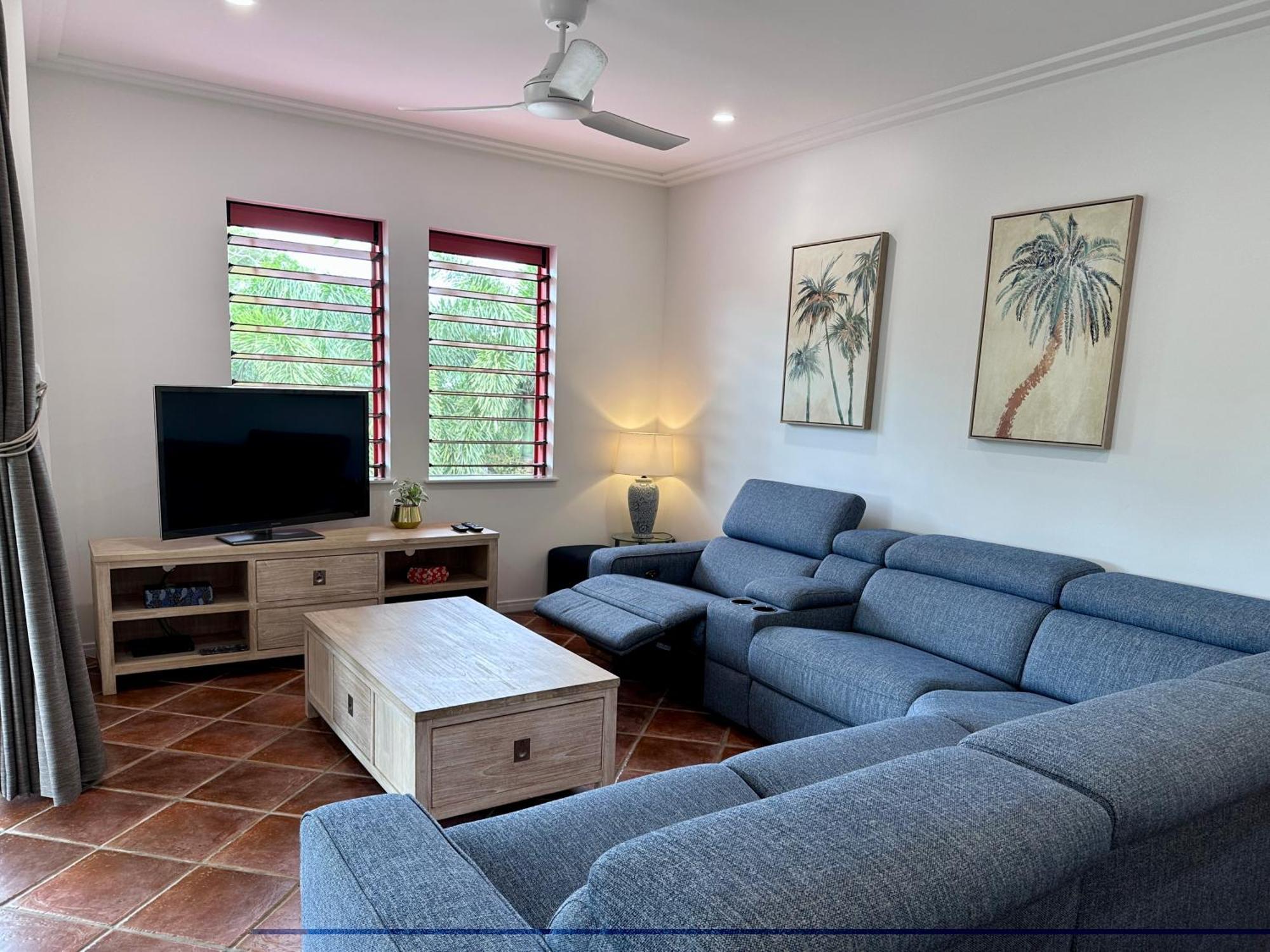 Aparthotel Oasis At Palm Cove Exterior foto