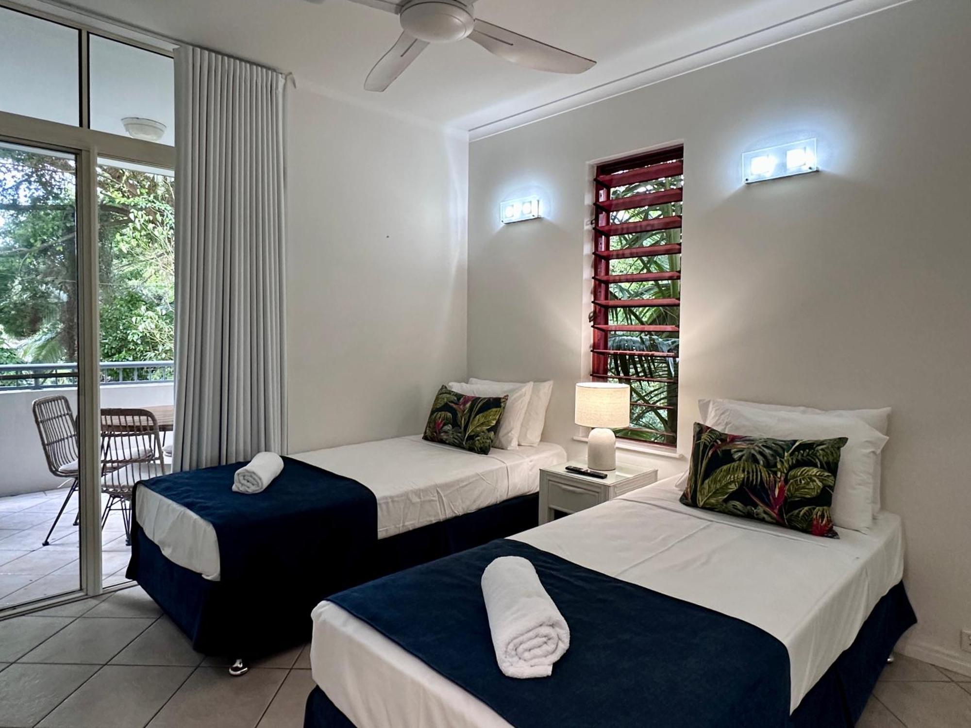Aparthotel Oasis At Palm Cove Exterior foto