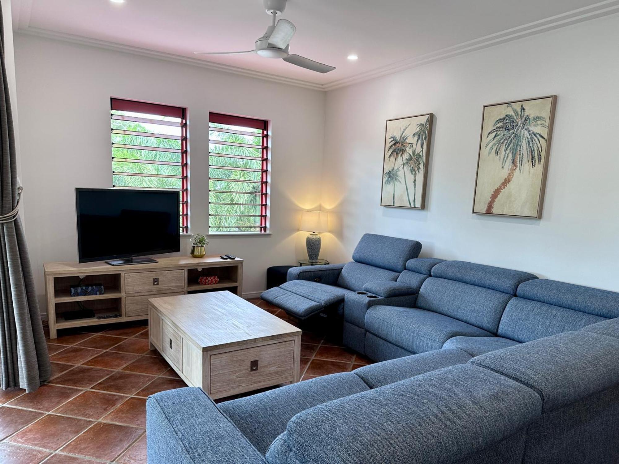 Aparthotel Oasis At Palm Cove Exterior foto